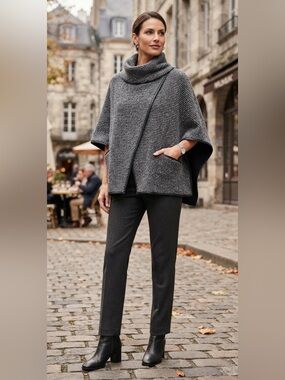 (#154) PAPILLON Cape with Faux Leather Trim